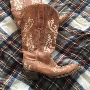 Woman’s Corral Cowboy Boots